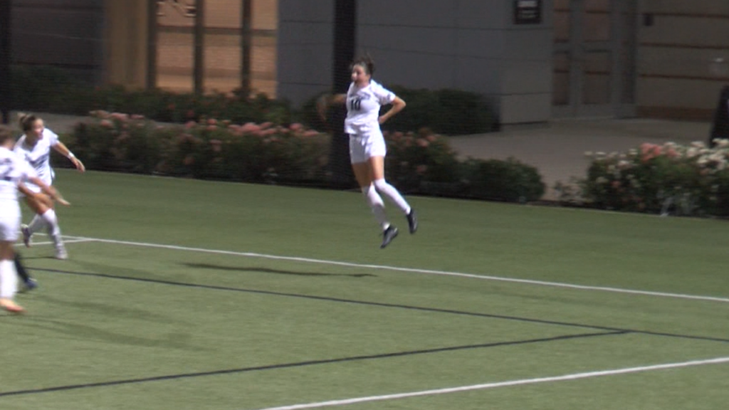 25772 Sot Pc Wsoc Ncaa Prep Sot Ncoit00 00 25 15still001