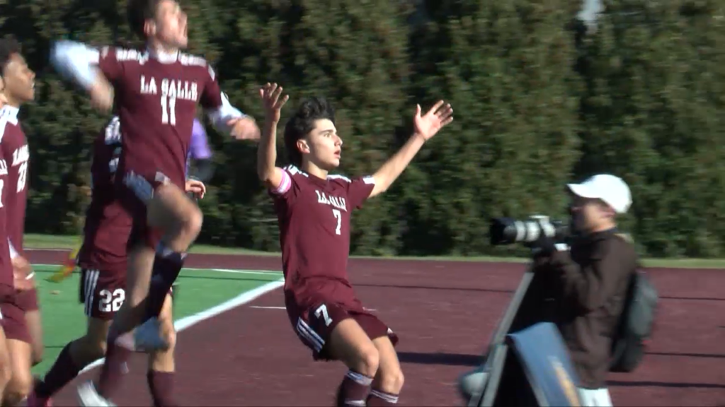 Nk La Salle Bsoc D1 Final Vomp400 00 18 27still001