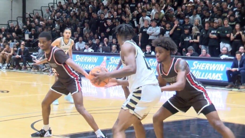 Bryant Gets Ready For Annual Rivalry Matchup With Brown
