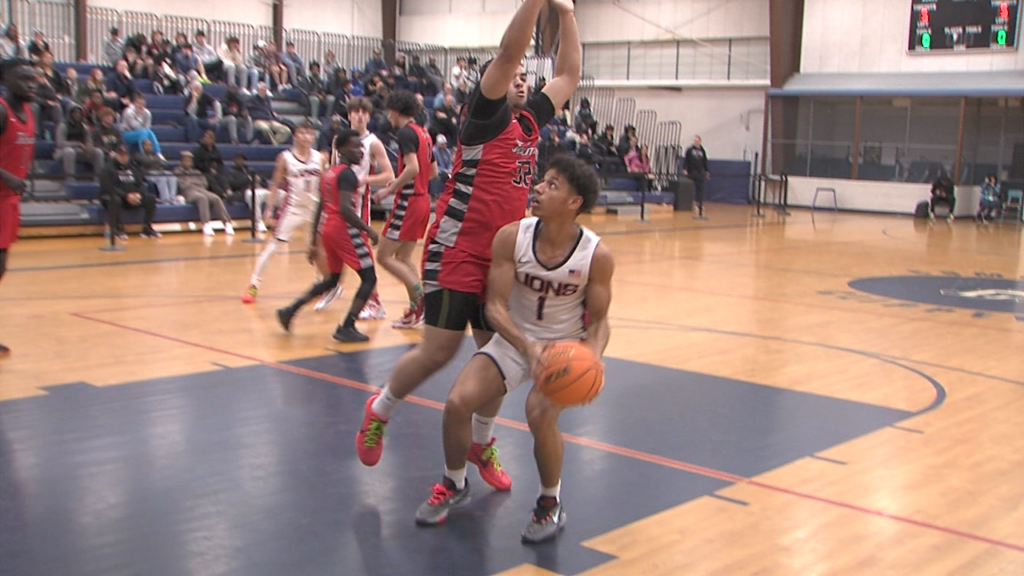 32108 Vo Lincoln Tolman Bbb V Isteele00 00 44 04still001