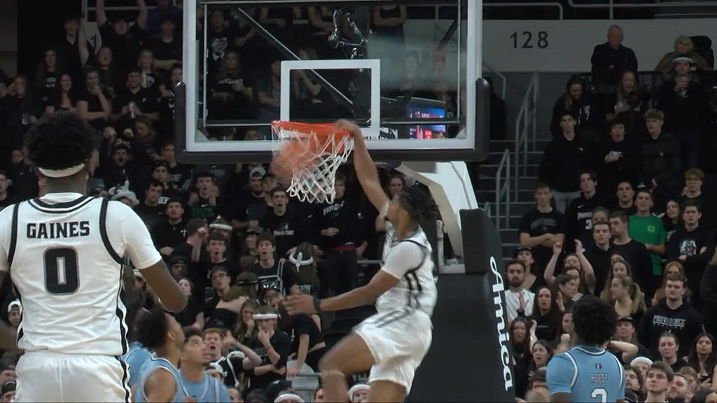 trent brown dunk