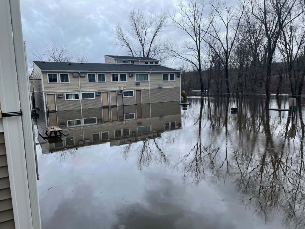 Reed to tour flood damage across Rhode Island ahead of next storm ABC6