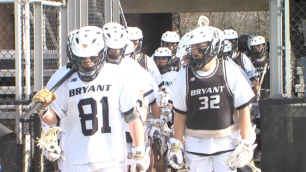 39701 Vo Bryant Quinnipiac Mlax Rv Isteele00 00 00 31still001