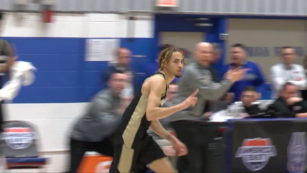 44378 Vo Bryant Mbb V Brelsford Transfer Isteele00 00 06 37still001