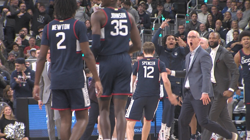 Pc Uconn Mbb 3 9