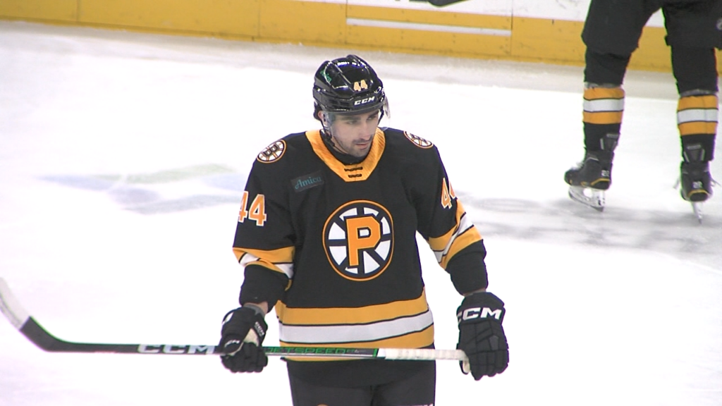 43066 Vo Pbruins Phantoms V Isteele Tria00 00 00 19still001