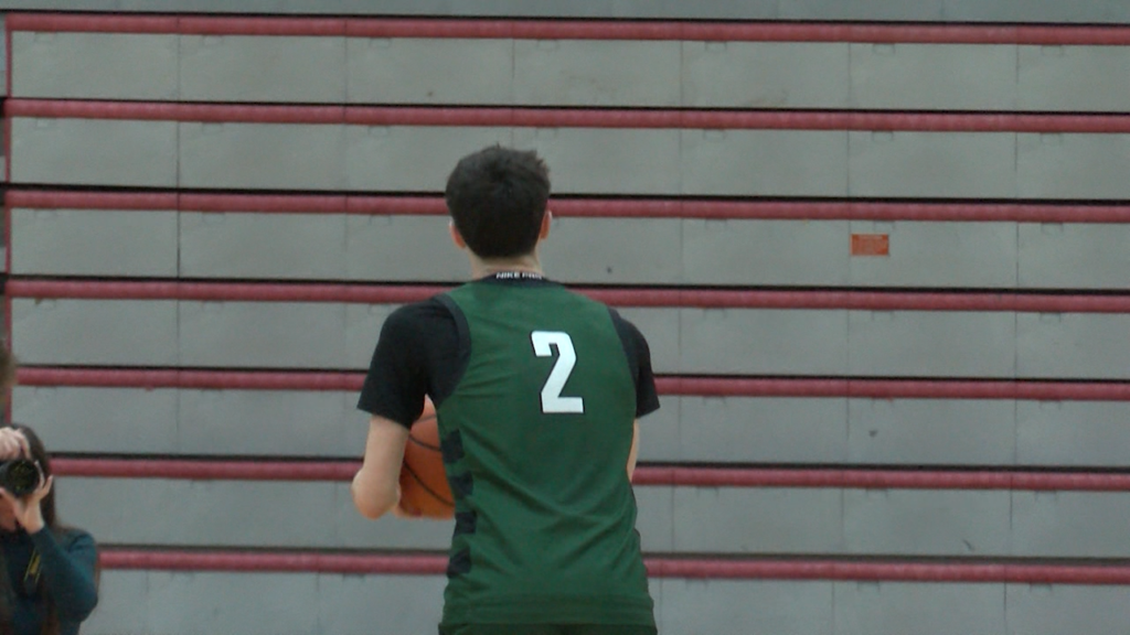 46156 Vo Bryant Mbb V Sepe Ponaganset Isteele00 00 29 45still001