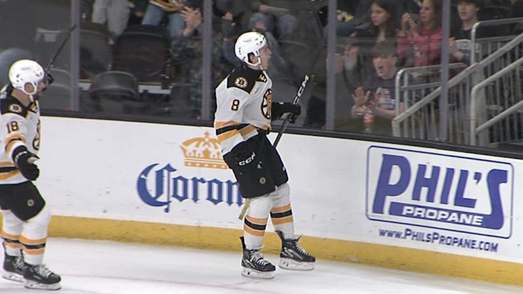 49588 Vo Pbruins Wolf Pack Ov Isteele00 00 22 56still001