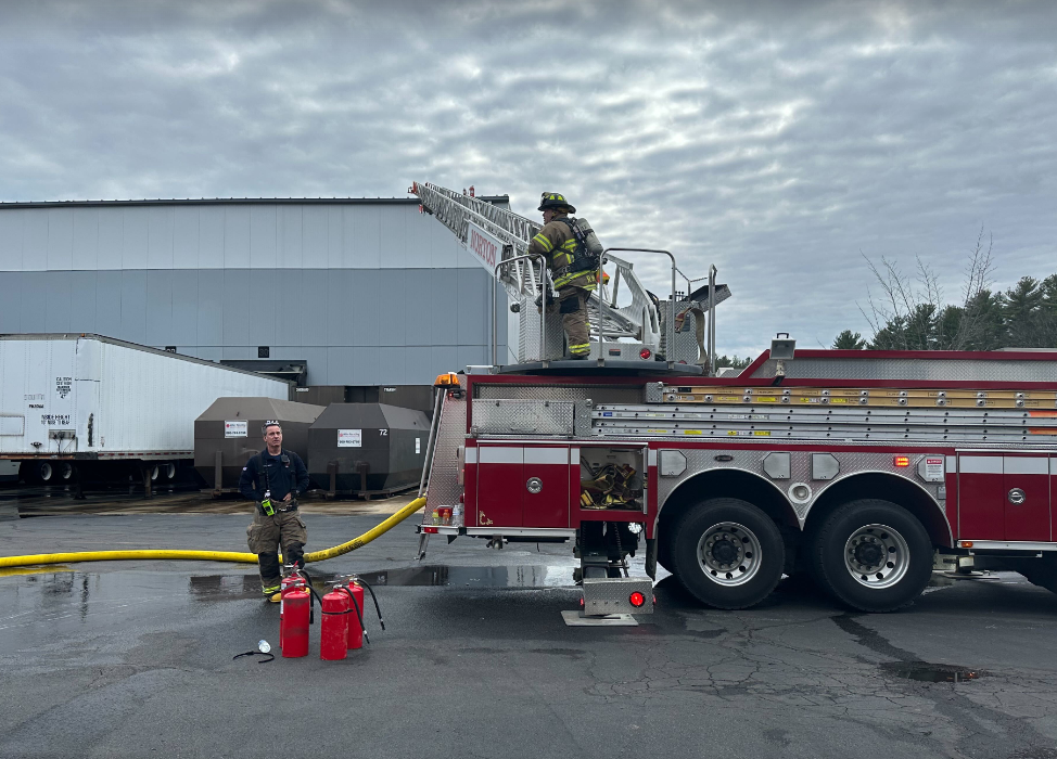 Firefighters battle ‘20-foot-high’ flames on warehouse roof in Norton ...