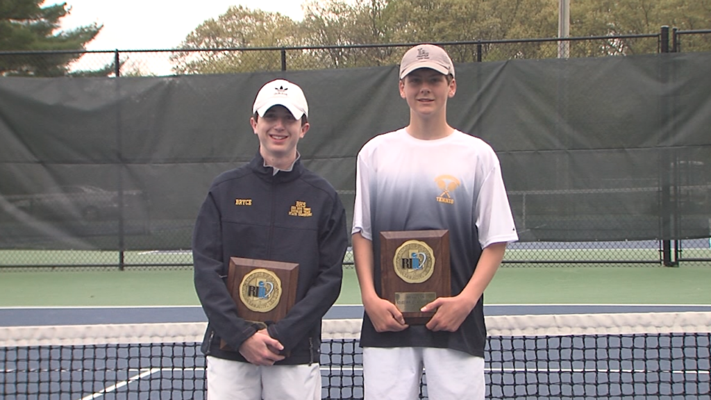 52271 Vo Riil V Boys Tennis Main Draw Doubles Isteele00 00 49 21still001