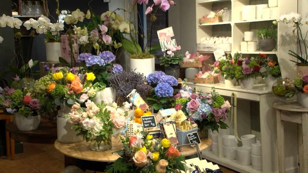 Providence Flower Shop Busy With Mother's Day Business