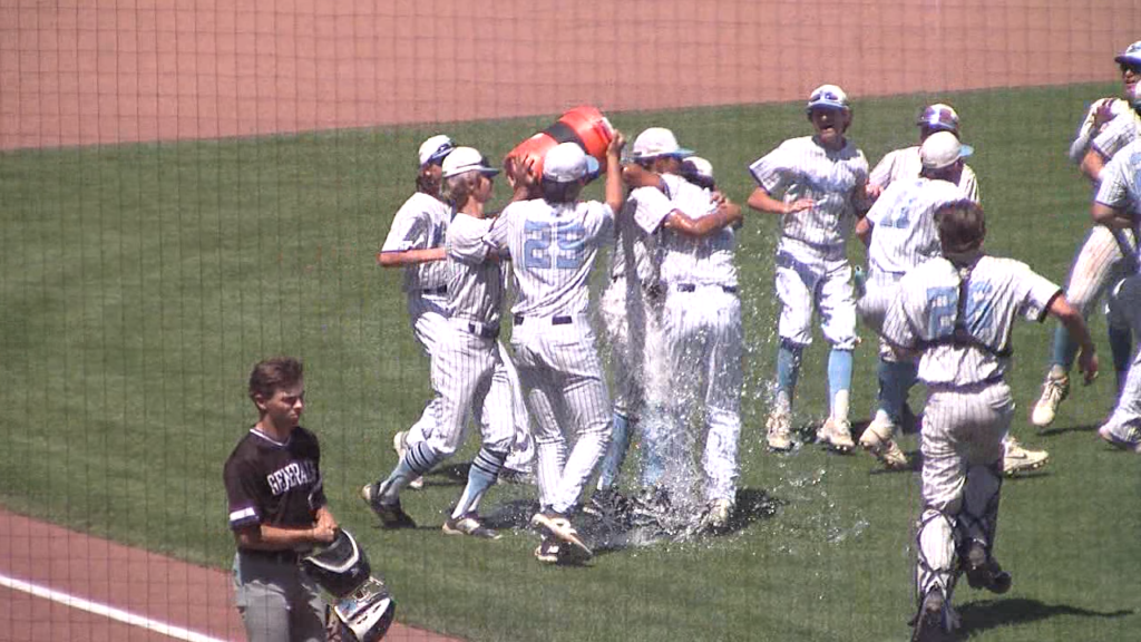 57883 Vo Miaa D4 Bsb Final V Seekonk Pittsfield Isteele00 00 41 11still001