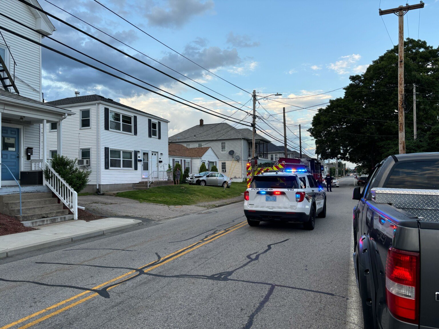 Car drives into house in Pawtucket | ABC6