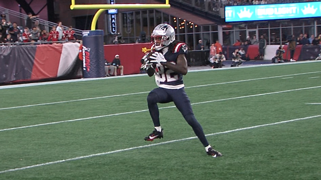 65952 Vo Pats V Jackson Panthers Preseason Isteele00 00 05 06still001