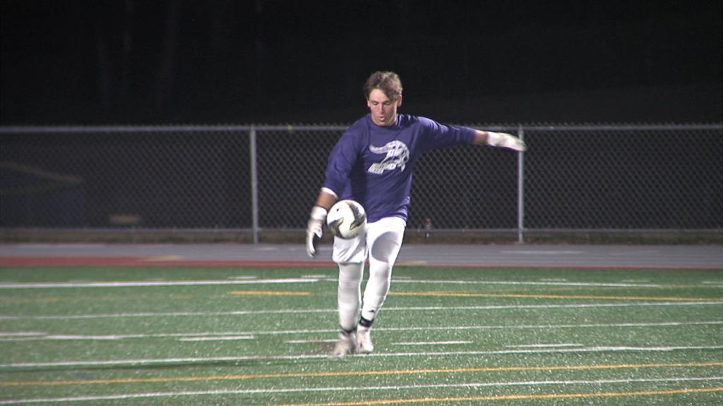 70147 Vo North Smithfield Coventry Bsoc V Isteele00 00 35 02still001