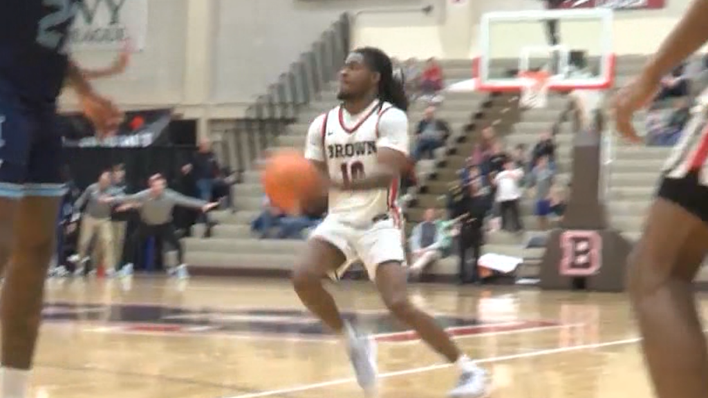 77928 Vo Pbruins Hartford V Isteele00 05 02 07still002