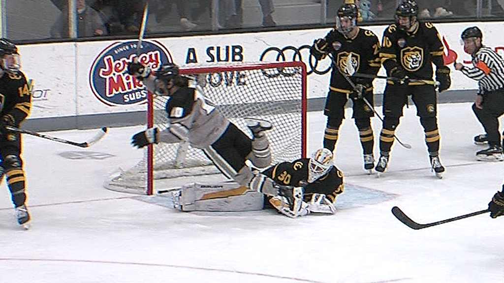 81536 Vo Pc Colorado College Mhk Ov Isteele00 00 23 29still001