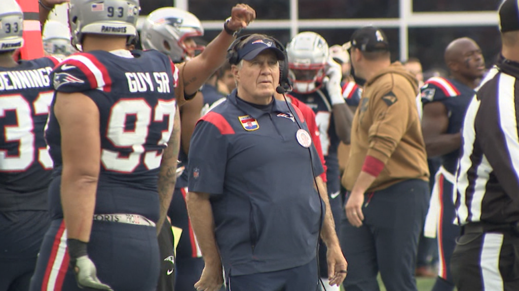 82087 Pkg Pats P Belichick To Unc Ncoit00 01 48 19still001