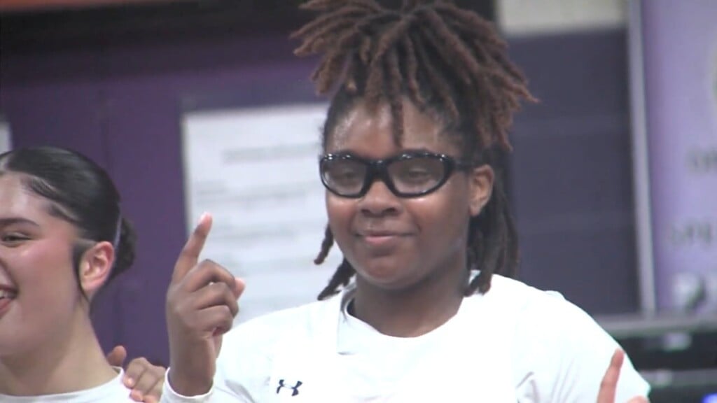 Shanell Smith Akpan Reaches 1000 Career Points At Classical, South Kingstown Takes Road Win