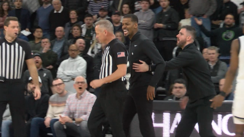 Pc Xavier Mbb Home Vomp400 00 57 27still001