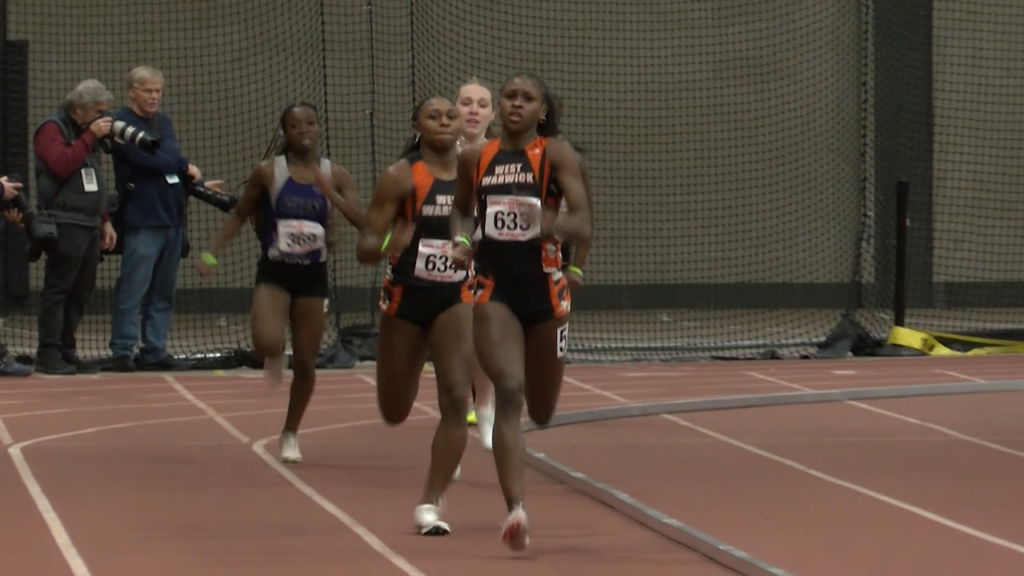 90215 Pkg Ian Sports 11pm 21525 Pkg Ncoit00 06 18 30still006