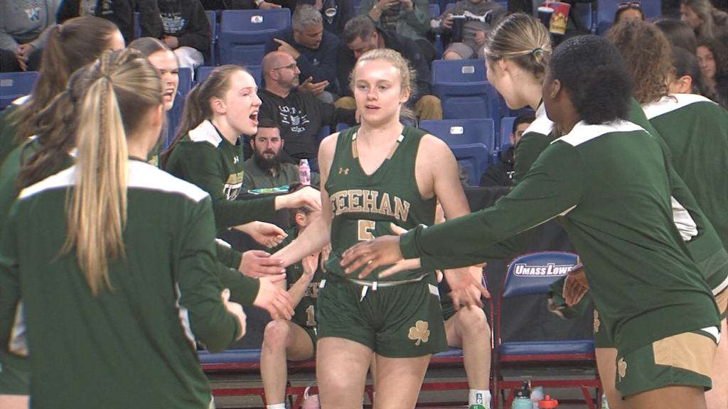 93977 Vo Feehan Wachusett Gbb Miaa D1 Final Vo Ncoit00 00 01 48still001