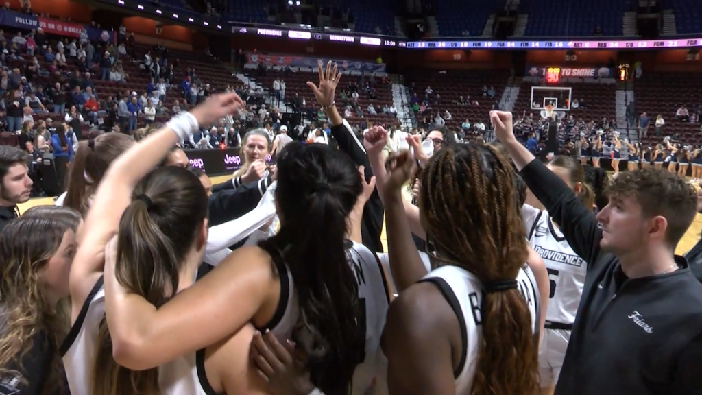 92966 Vo Pc Georgetown Wbb Rv Isteele00 01 37 08still001