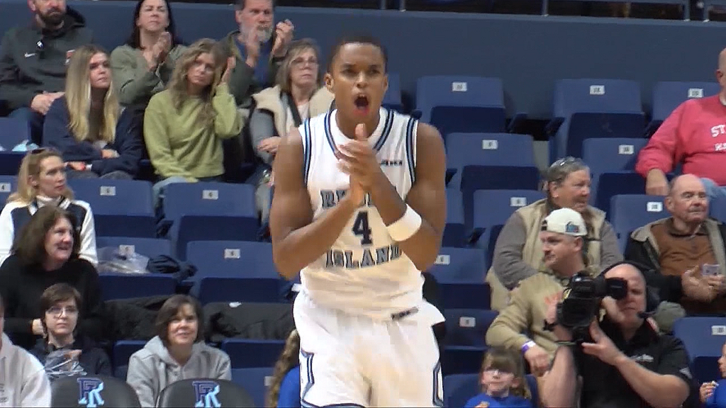 93929 Vo Uri Mbb V Estevez Farrell Portal Isteele00 00 08 22still001