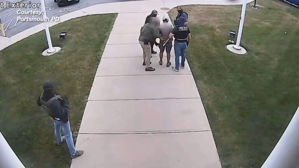 Video Shows Ice Arresting Man Outside Portsmouth Police Station