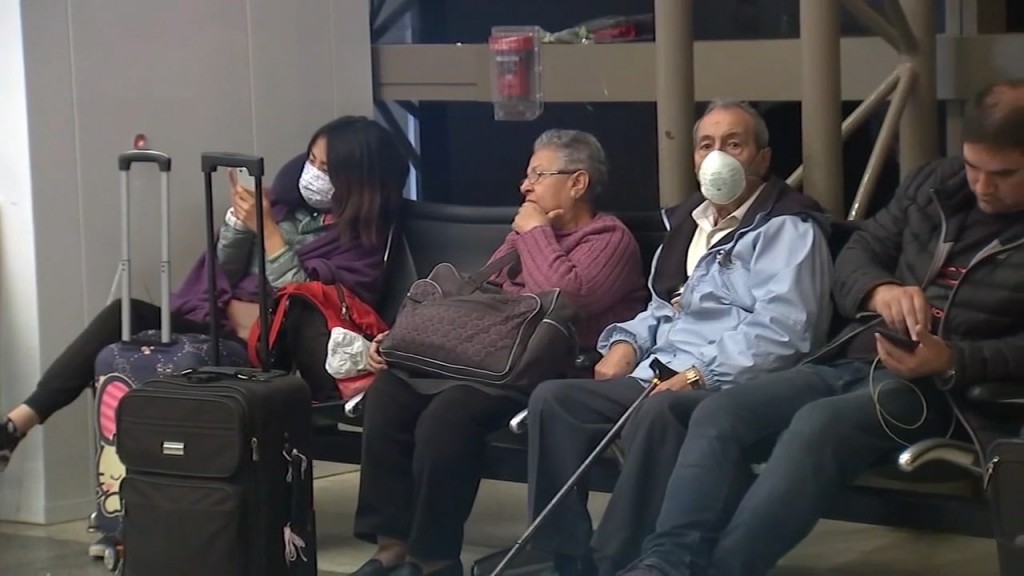 00058495 P Corona Travel.still001