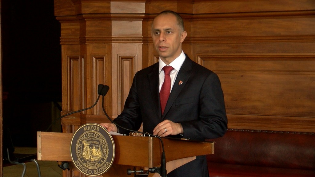 Mayor Elorza Bans Gatherings Of More Than 10