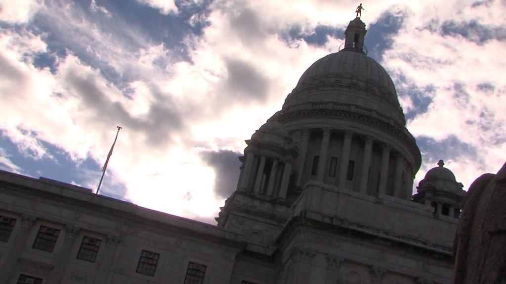 P Dan 5pm Pkg.still001