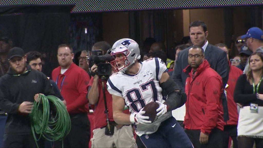 00016745 Gronk Vo.mpg.still002