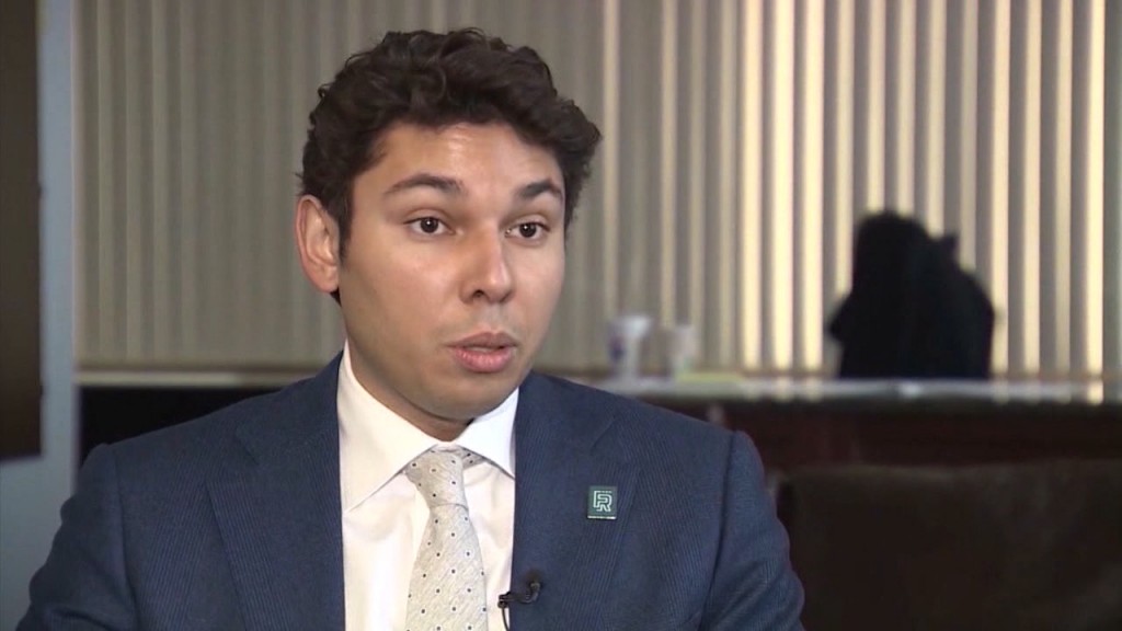 00049051 Fr Correia Trial V.mpg.still001