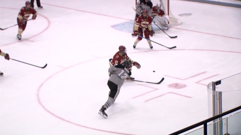 00000732 Jack Dugan Vo.still001