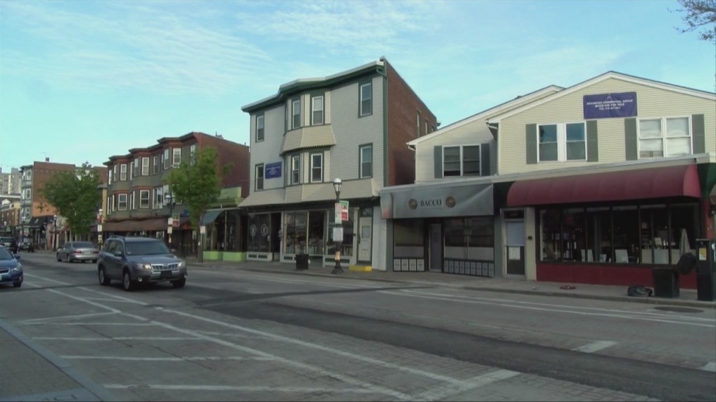 Restaurants Get Ready For Outdoor Dining