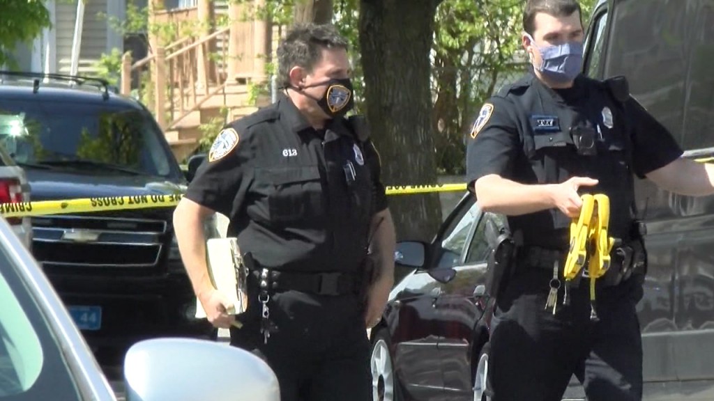 Haroldpedestrian.mpg.still002