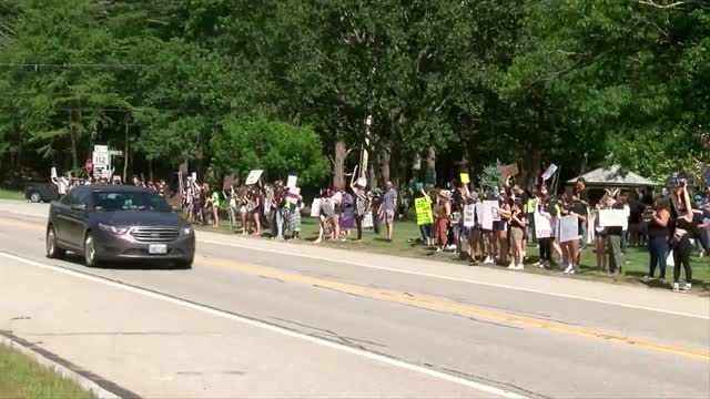 Brittany 6 Pm Hit Richmond Protest