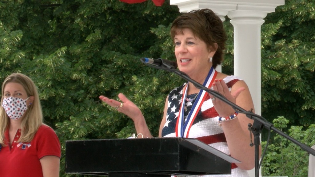 De512760 B46d 4d69 B2ca Bdc23156997b