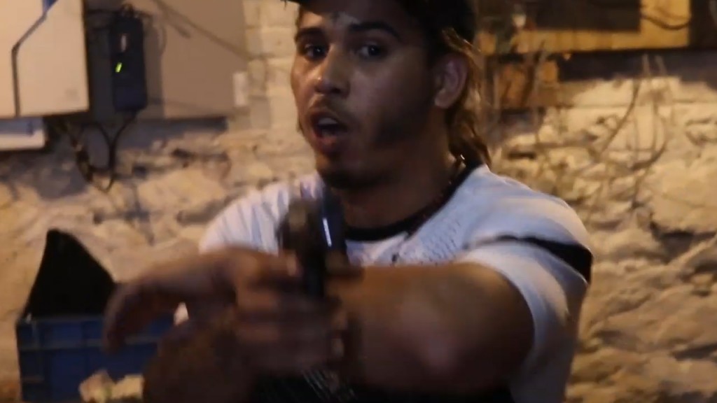 Murdersuspectrap.still001