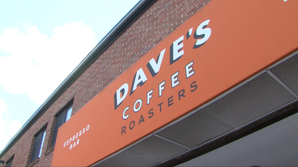 Daves Coffee Pkg.still002