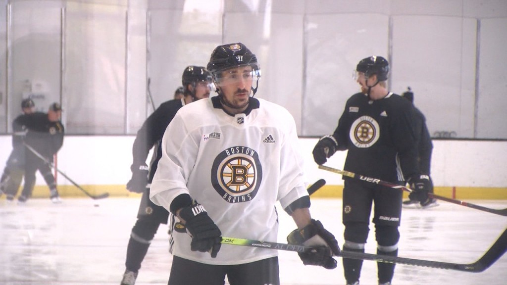 00013553 Bruins Vo Marchand.still001