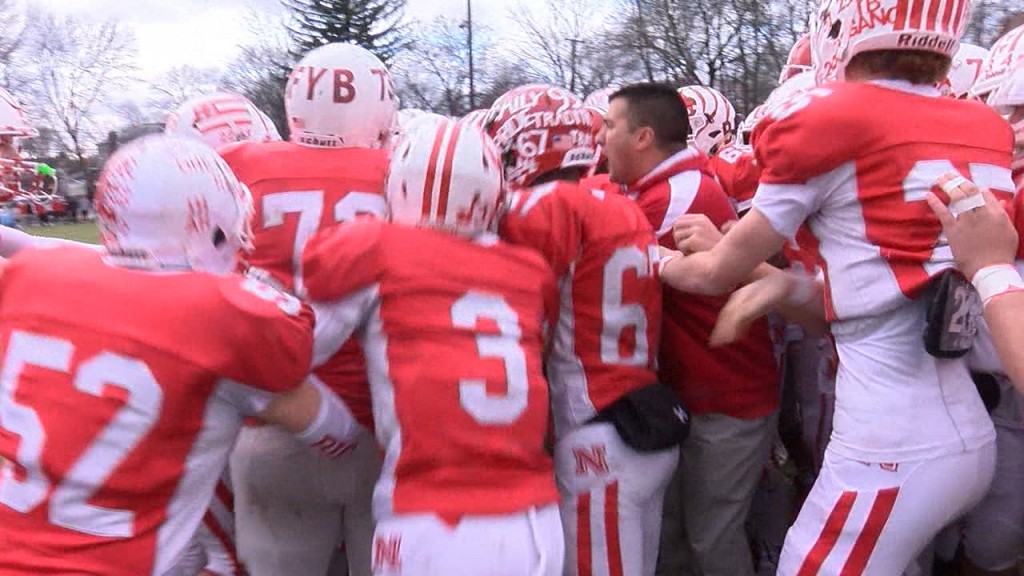 00048285 Attleboro Na.mpg.still001