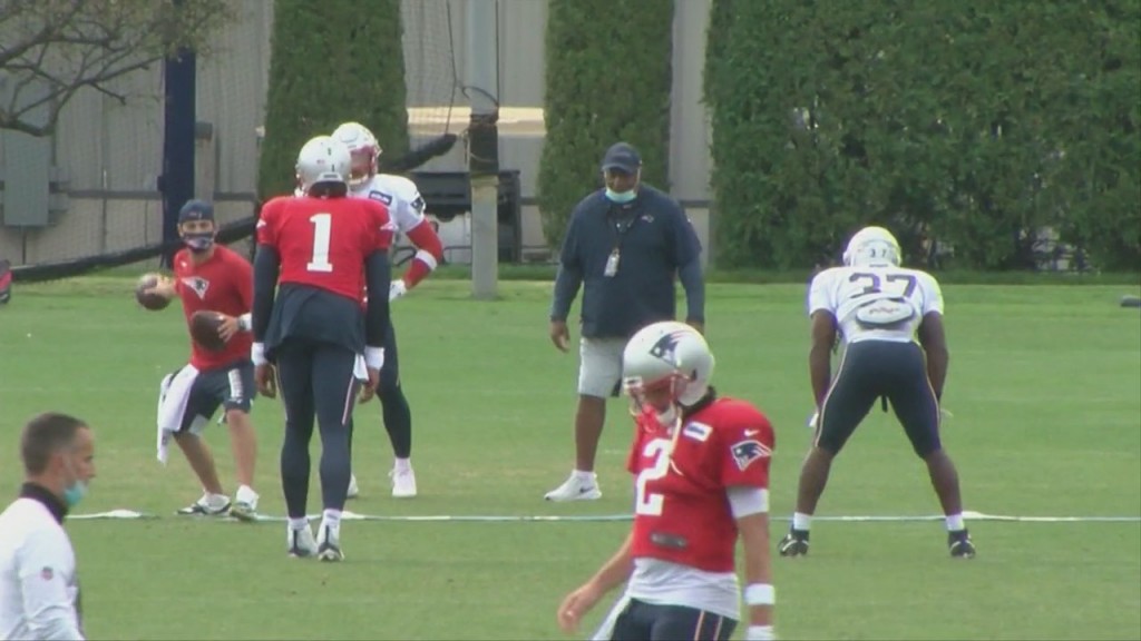 Patriots Training Camp Tuesday: Gilmore Returns, Harris Gets Opportunity, Winovich Drinks Milk