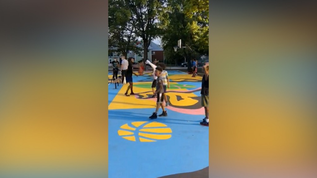 00018885 My Home Court Vo.still001