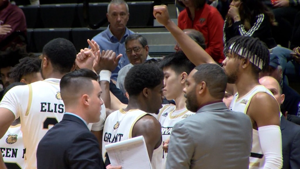 00023803 Bryant Hoops Vo.still001