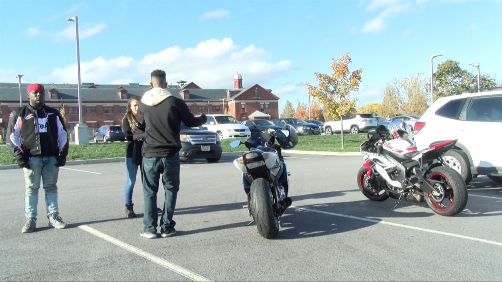 Gonsalvesarrestprotest6p.still001