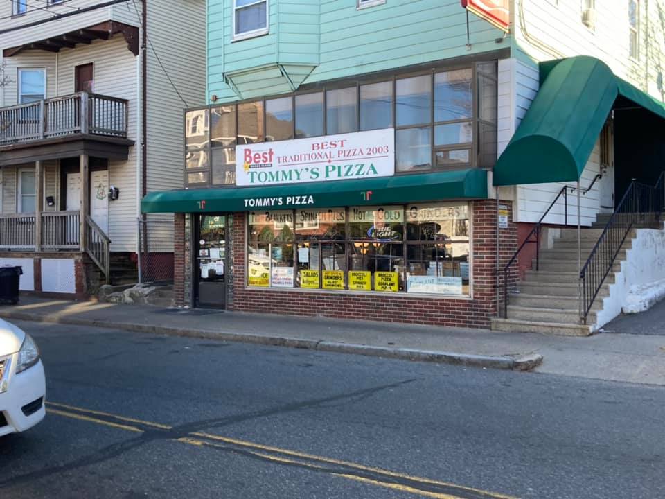 128792936 2763802397217554 1594175505583946432 N