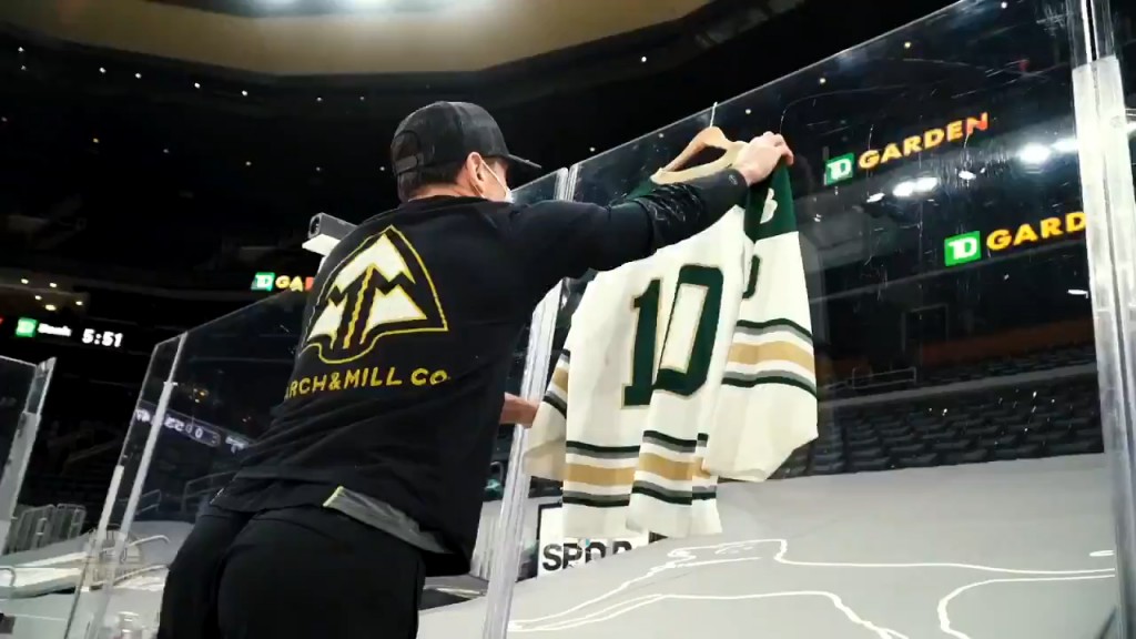 Jjud77rsjqs Sxhump4still001