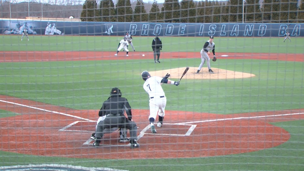 00043366 Uri Bryant Bsb Vostill001